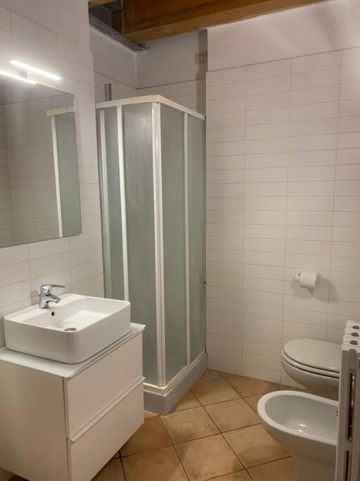 Casa Annais In Zona Ospedale, Autodromo, Parco Apartment Monza Ngoại thất bức ảnh